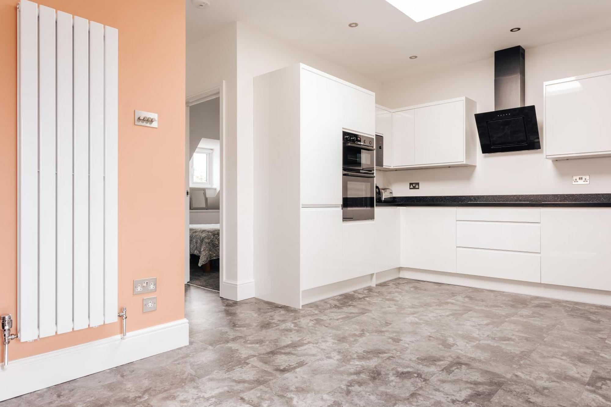 Private Two Bedroom Residence In Southbourne - Private Parking - Off The High Street - Minutes Away From The Beach Bournemouth Exteriér fotografie